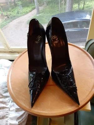 Decolte fetish Icone taglia 40 - Immagine 1 di 4