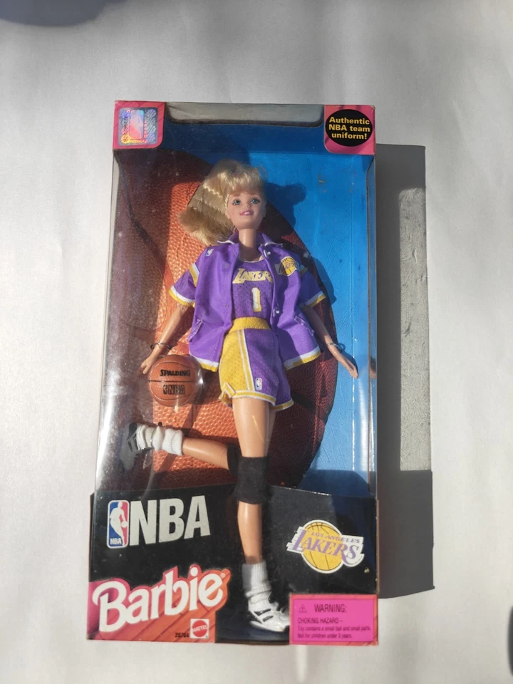 1998 Los Angeles Lakers BARBIE NBA Basketball #20704 MATTEL