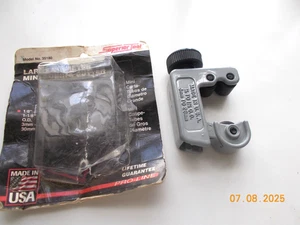 Superior Tool 35180 Mini-Schlauchschneider mit großem Durchmesser, Made in USA, wenig benutzt - Bild 1 von 4