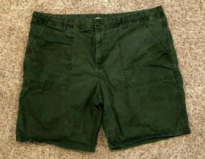 Herrenshorts Größe 44 Old Navy dunkelgrün vorne flach - 100 % Baumwolle - Bild 1 von 3