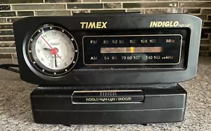 Vintage Timex Indiglo FM/AM Alarm Clock Radio Nite Light TX282B TESTED & Working - Picture 1 of 7