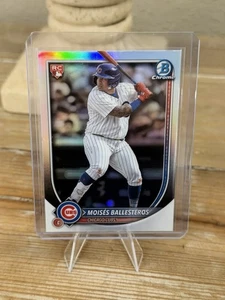 2025 BOWMAN CHROME #42 MOISES BALLESTEROS ROOKIE VARIANTE ROSSA RC CHICAGO CUBS - Foto 1 di 2