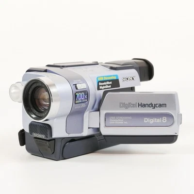 Sony Handycam DCR-TRV245E Video 8 Camcorder - Great - screen mark back - Image 1 of 2