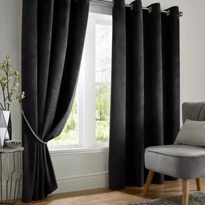 Luxury Velvet Curtains Blackout Ring Top Eyelet Black 66" x 90" / 168 x 229cm - Picture 1 of 3