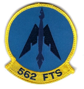 PATCH USAF 562ND FLYING TRAINING SQ FTS RANDOLPH  AFB    JT47 - Picture 1 of 1