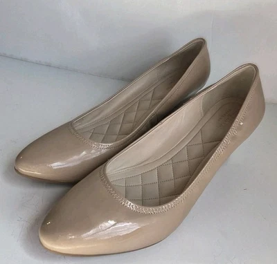 Tacones de cuña Cole Haan Grand OS talla 11 charol desnudo puntera redonda Foto 1 de 4