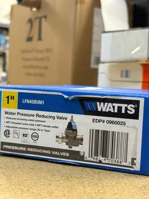 Watts Pressure LFN45BUM1  1 " Fpt Stainless Steel Strainer EDP # 0960025 - Image 1 of 4