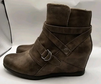 Baretraps Tainya 棕色楔形靴 6.5 码 — 第 1/4 张图片