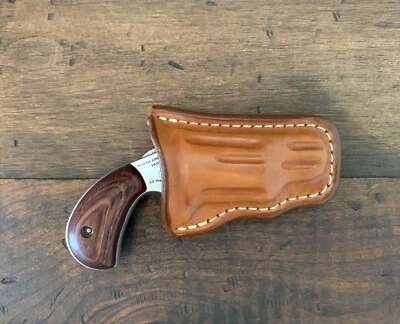 Funda NAA 22 Mag de cuero 1 1/8 pulgadas con forma de barril ajustada Foto 1 de 4