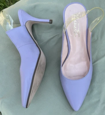 Nanette Lepore 女式皮革赛琳娜尖头露背泵薰衣草 9.5 米 — 第 1/4 张图片