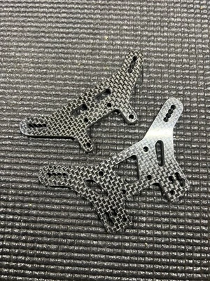 Tekno eb410.2 carbon fiber shock tower - Image 1 of 2