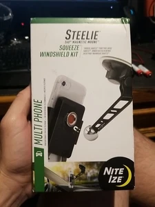 STEELIE 360 MAGNETIC MOUNT- SQUEEZE WINDSHEILD KIT MULTI-PHONE NITE IZE BLACK. - Picture 1 of 4