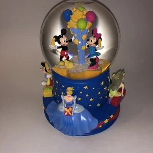 Disney Walt's 100th Musical Birthday Hallmark Snow Globe Minnie & Mickey Mouse - Picture 1 of 8