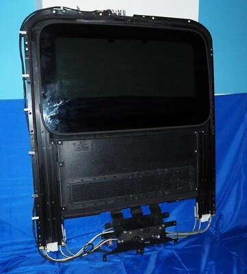 Bentley Flying Spur 2006-2012 sedán techo corredizo completo vidrio y conjunto de orugas *** Foto 1 de 4