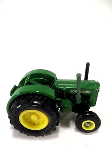 Trattore John Deere pressofuso miniatura verde trattore agricolo - Foto 1 di 6