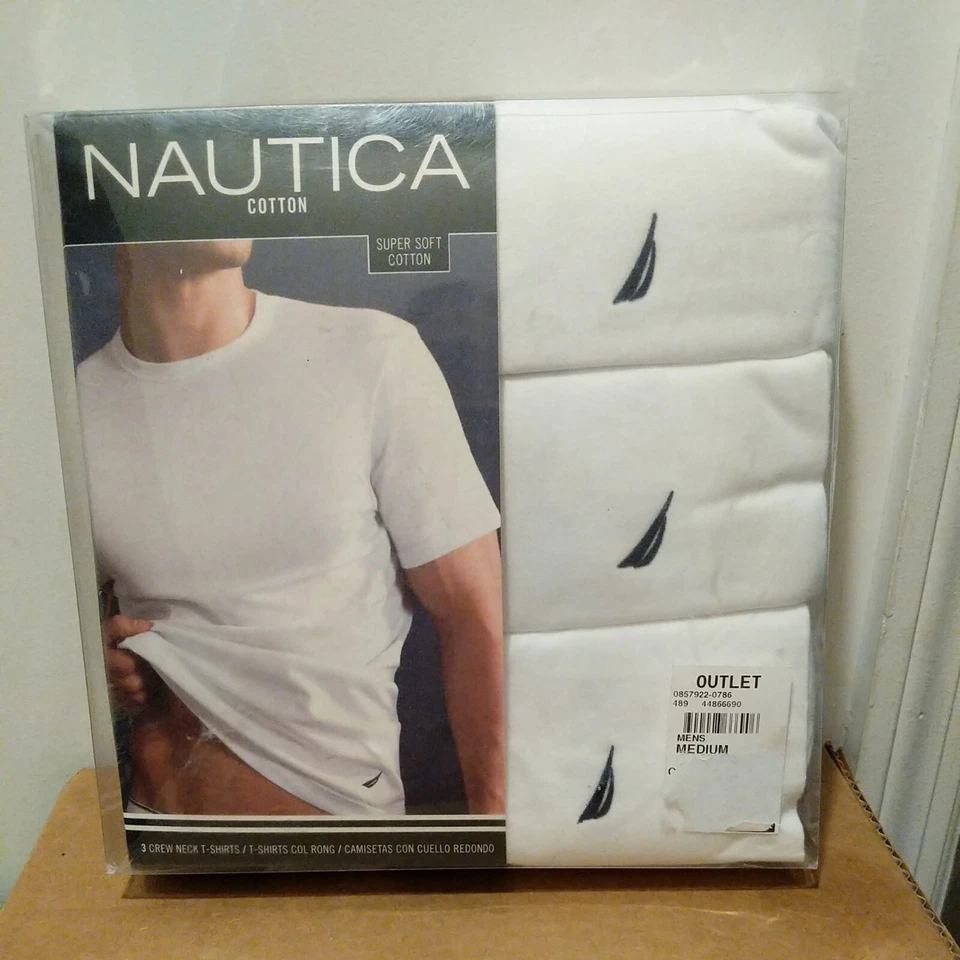 Nautica Men 3 White Crew Neck T-shirt Underwear Size Medium 38-40