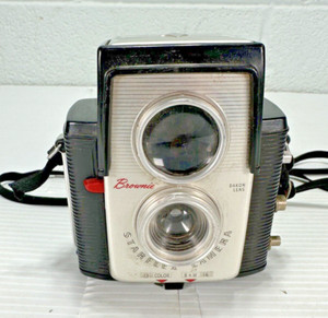 1957 Kodak Brownie Starflex, Top View Camera, Dakon Lens, Works!