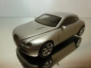 STARTER 1300 JAGUAR RD6 PROTO 2003 - SILVER 1:43 - EXCELLENT - 17/16 - Picture 1 of 7