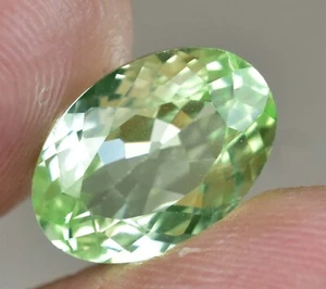 5.60 CT Natürlich Grün Peridot Ovale Form VVS Pak Lose Edelstein Agl Certified - Bild 1 von 6