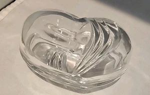 Schmuckschale aus Glas in Herzform mit Deckel - Bild 1 von 5