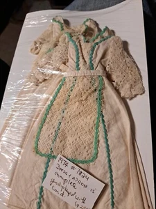 Vintage Barbie Peasant Dress with Lace Cream Best Buy #7824 1974, 2 with Aprons - Picture 1 of 15