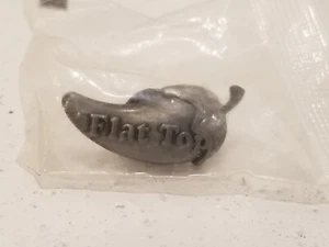 Chili’s Restaurant Employee Service Award Pepper FLAT TOP Pin NEW - Picture 1 of 1