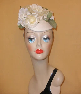 White Fascinator Hat w/ Big White Flowers by John Koch Montrose Studio - Picture 1 of 8