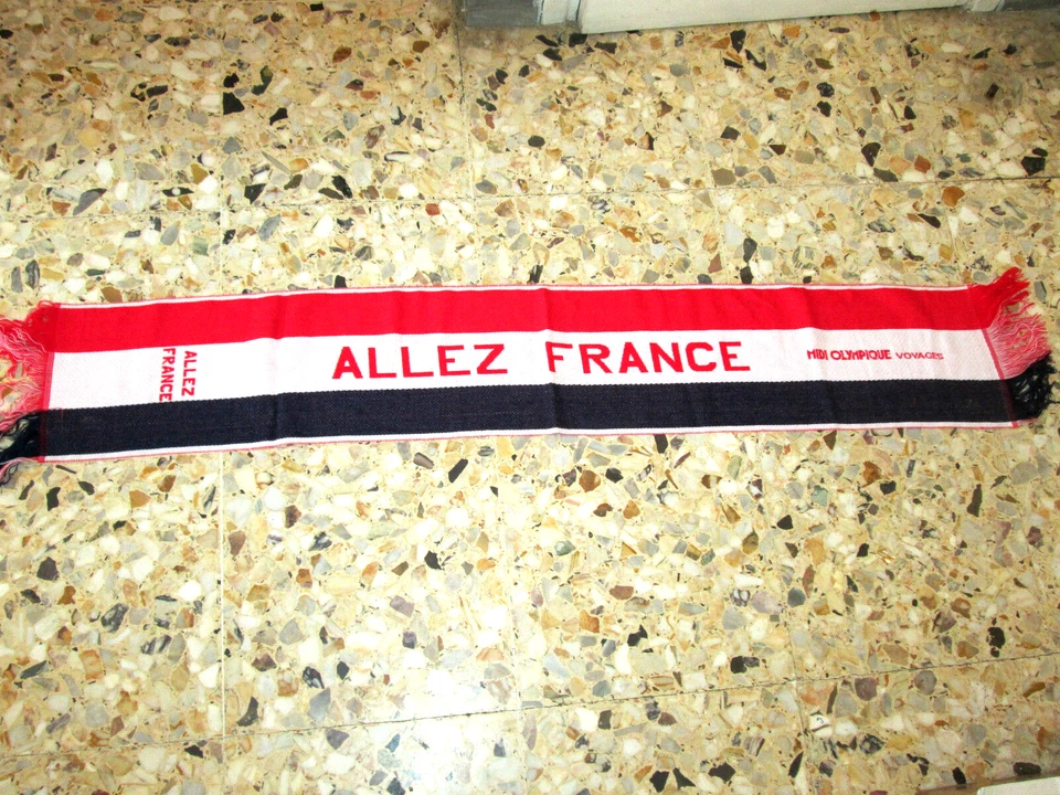echarpe scarf rugby supporter EQUIPE  ALLEZ FRANCE MIDI OLYMPIQUE VOYAGES 80'S - Photo 1/1
