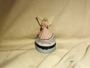 Small Porcelain Angel Trinket box - Bild 1 von 8
