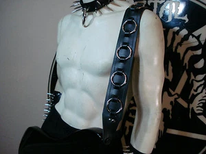 BUCKLE UP! RINGED LEATHER GUITAR STRAP (MDLS0295)...BODDEL... - Picture 1 of 9