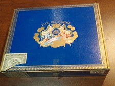 Hand made Flor del Caribe 25 cigar box empty made in Spanish Honduras