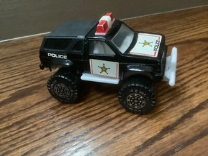 Vehículo camión estilo policía blanco y negro Remco Toy's Inc 1987 vintage - Imagen 1 de 9