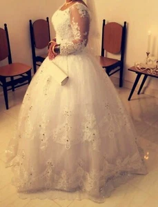 white wedding dress size 10 - Picture 1 of 8