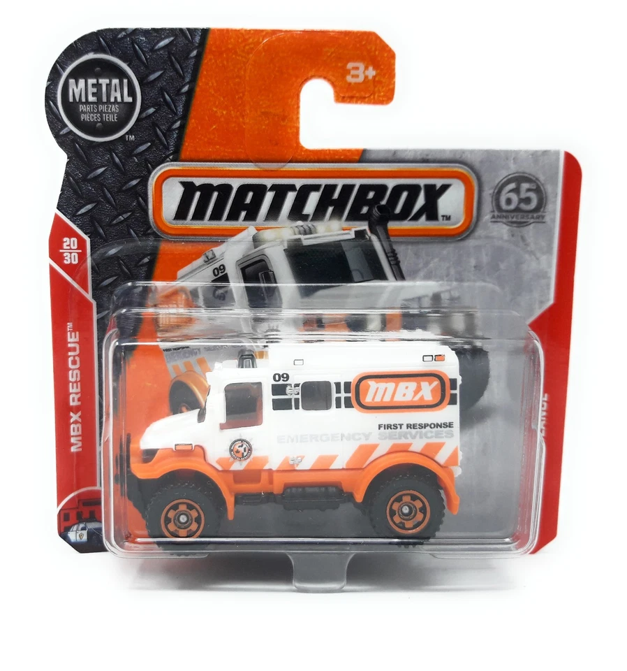Matchbox MBX Superfast 2018 No 76 4x4 Scrambulance short blister card - Image 1 of 1