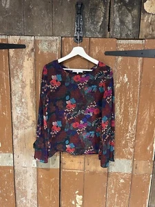 Violet + Claire Blouse Top Women's Size Medium Multicoloured Flared Sleeves - Picture 1 of 13