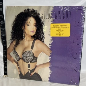 LA TOYA JACKSON - LA TOYA - 1988 ORIGINAL 1ST PRESSING HYPE STICKER SEALED - Picture 1 of 5