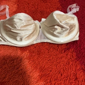 Reggiseno senza spalline vintage Vanity Fair nylon lucido raso ferretto 42C - Foto 1 di 9