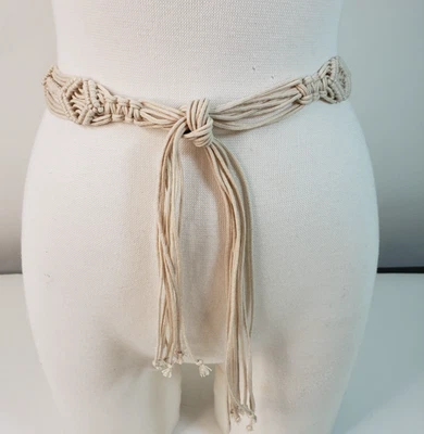 Cinturón Vintage Retro Marfil Macramé Patrón Diamante Boho Hippie Granny Chic S/M Foto 1 de 4