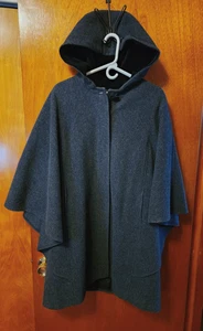 Damen Medium Worthington grau Wolle mit Samt gefüttert Kapuze Knopfleiste Mantel Cape - Bild 1 von 10