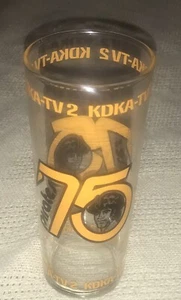 Vintage 1975 Pittsburgh Pirates KDKA-TV 2 Milk Glass Cup Stadium Giveaway SGA - Picture 1 of 3