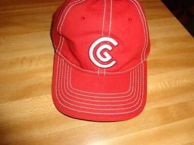 Gorra de golf ROJA Cleveland ajustable talla única logotipo clásico Foto 1 de 4