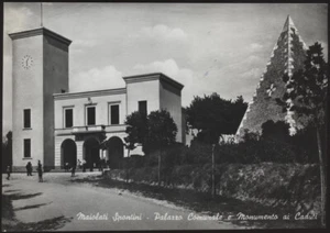 cartolina MAIOLATI SPONTINI palazzo comunale e monumento ai caduti - Imagen 1 de 1