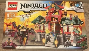 Lego 70728 Battle for Ninjago City Brand New Sealed Box Rebooted Overlord Set - Foto 1 di 24