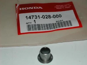 *OEM CAP EXHAUST VALVE STEM SEAL HOLDER Z50 CT70 CT90 CT110 MANY OTHERS(56C) - Picture 1 of 1