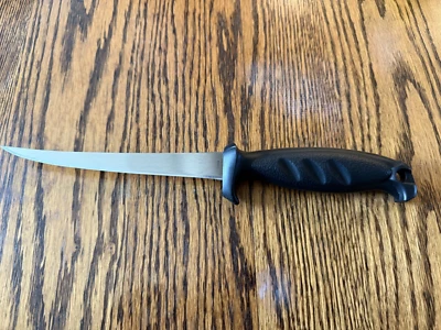 Rapala 6" Deluxe Falcon Fillet Knife with Sheath - Image 1 of 4