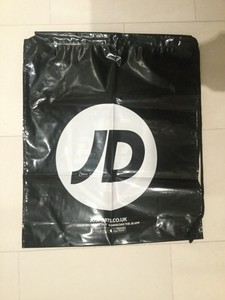jd sports black trainers