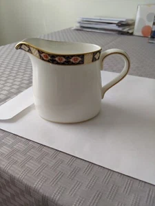 ROYAL CROWN DERBY KEDLESTON BONE CHINA CREAMER  - Picture 1 of 5