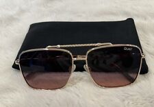 Women’s Gold Frame Navy Peach Lens Quay Stop And Stare Twist 126 Sunglasses