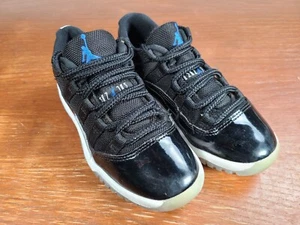 Air Jordan 11 Retro Low Space Jam FV5116-004 Sneakers Bambini 13c - Foto 1 di 11