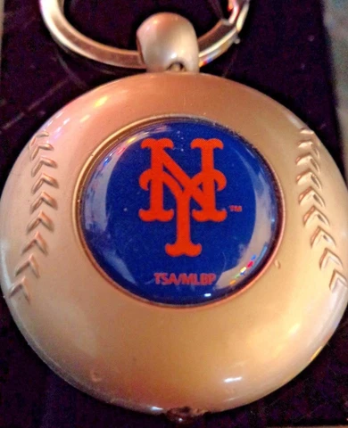 MLB NY Mets Flashlight Keychain Tag MLB License Baseball Shaped Cover